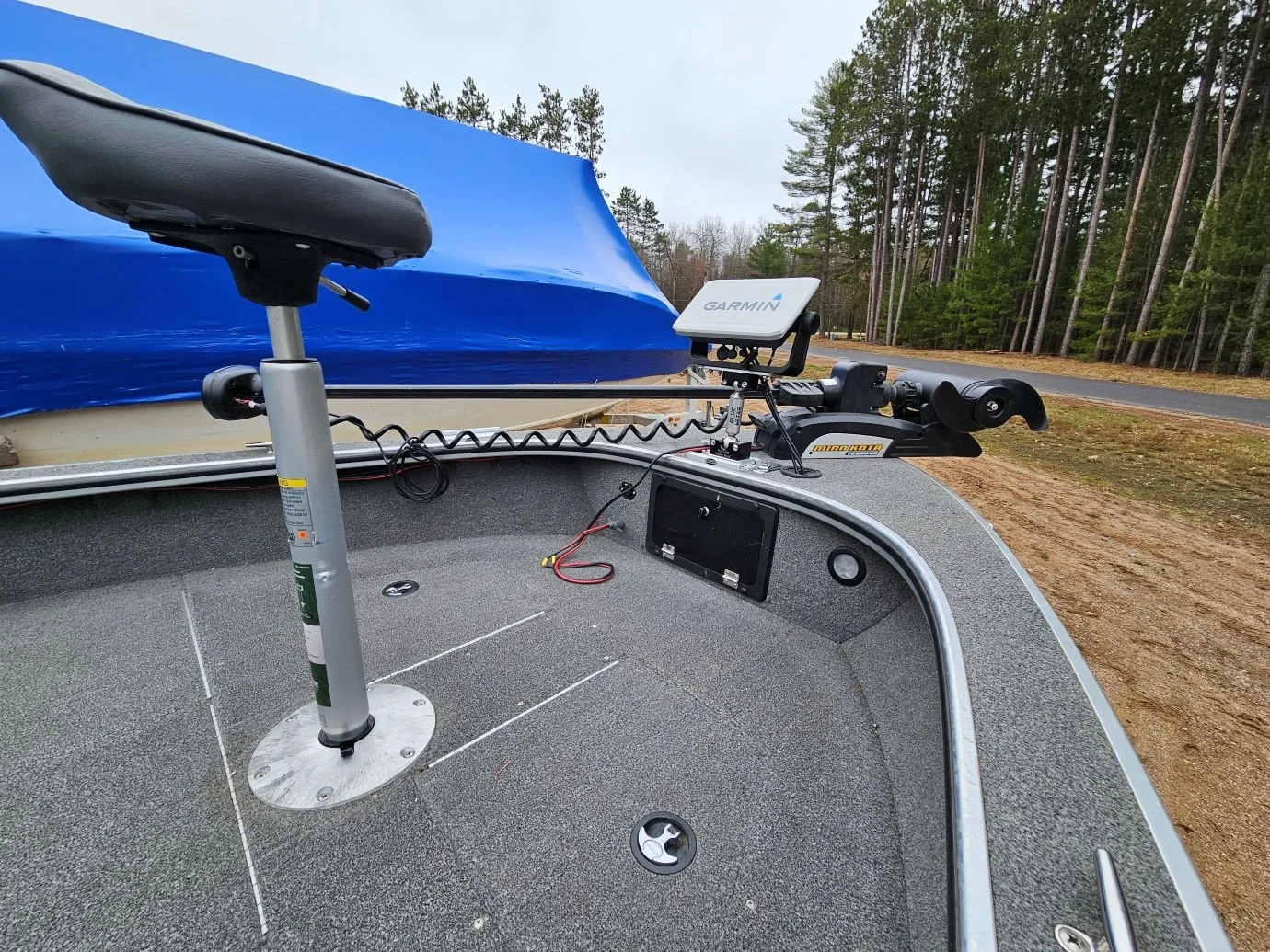 SOLD - 2004 Alumacraft Magnum 165 Fishing Boat — Premier